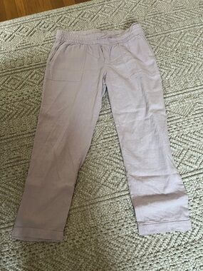 Old Navy Cropped Elastic Waist Linen Blend Pants in Light Mauve